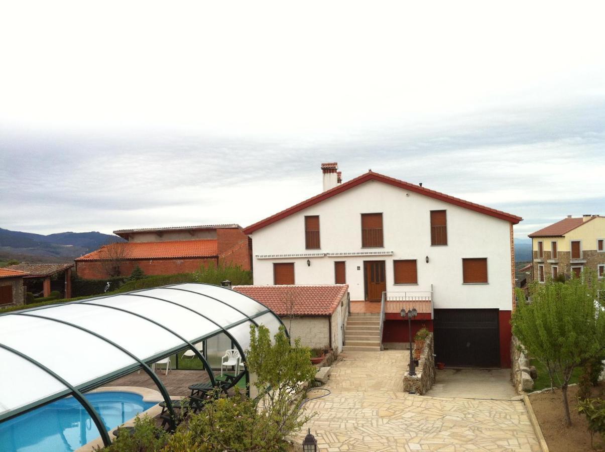 Refugio La Covatilla I,Ii,Iii Y IV La Hoya Exterior photo