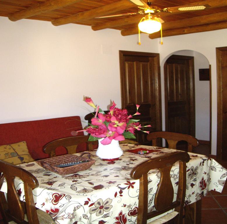 Refugio La Covatilla I,Ii,Iii Y IV La Hoya Room photo